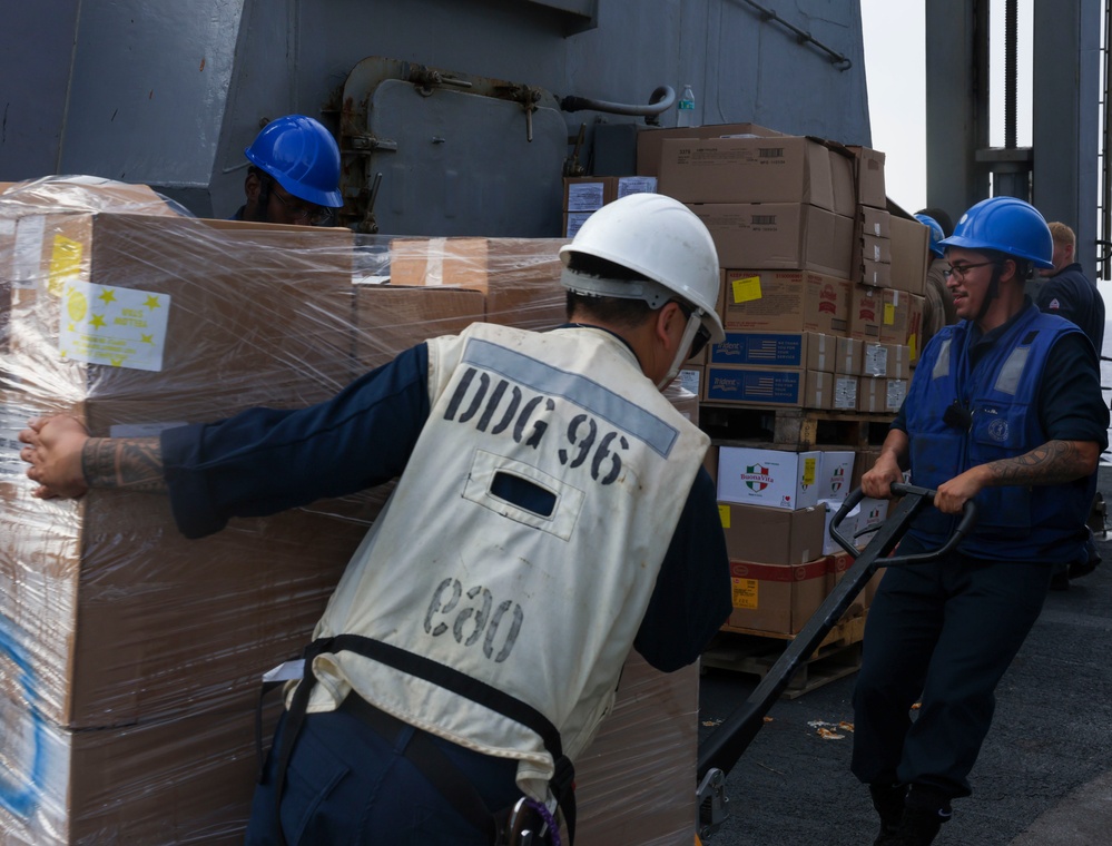 USS Bainbridge (DDG 96) Replenishment-at-Sea