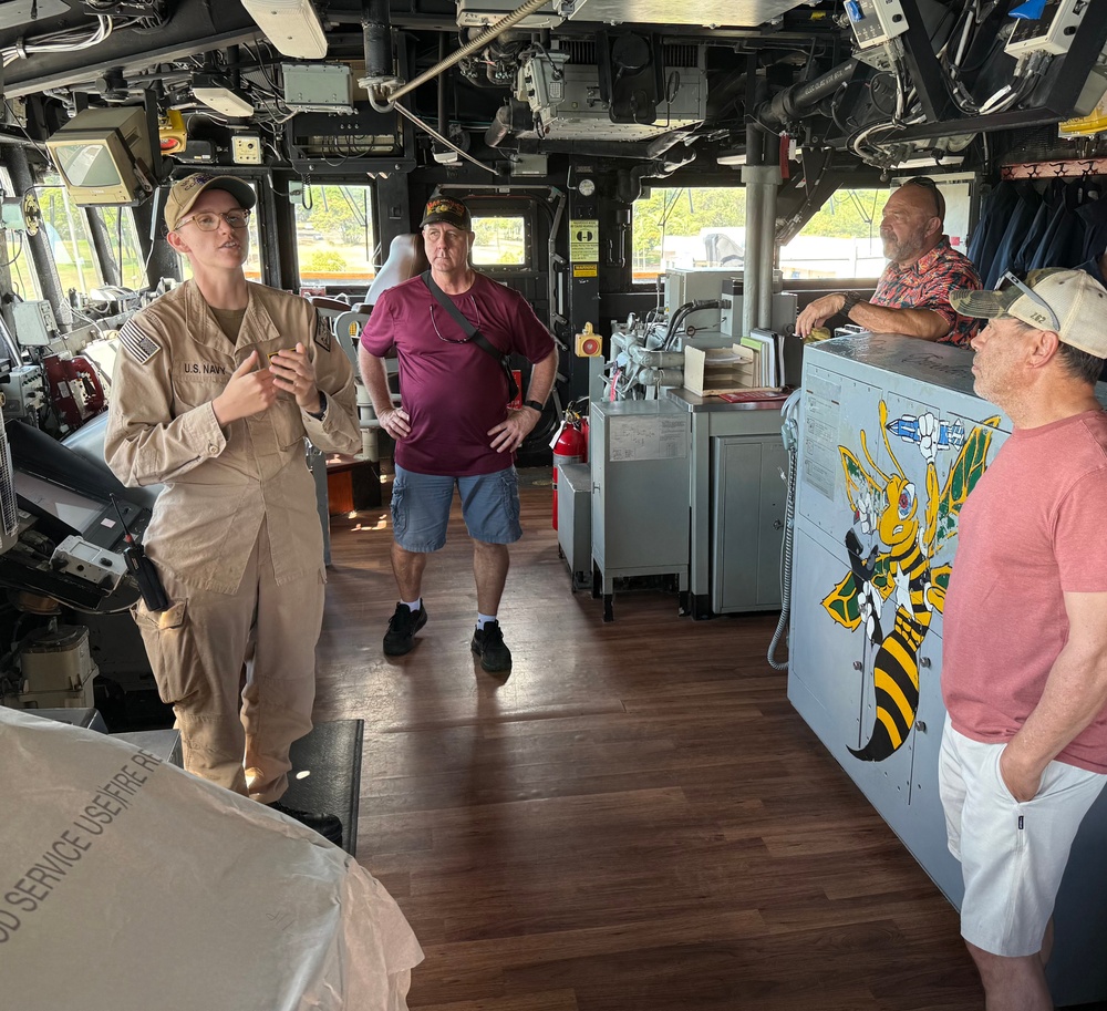 USS Shiloh provides tour to Navy League