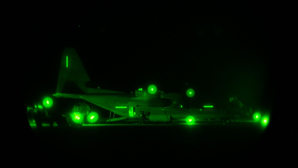 Talisman Sabre 25: U.S. Marines, sailors with MRF-D 25.3 conduct airfield seizure