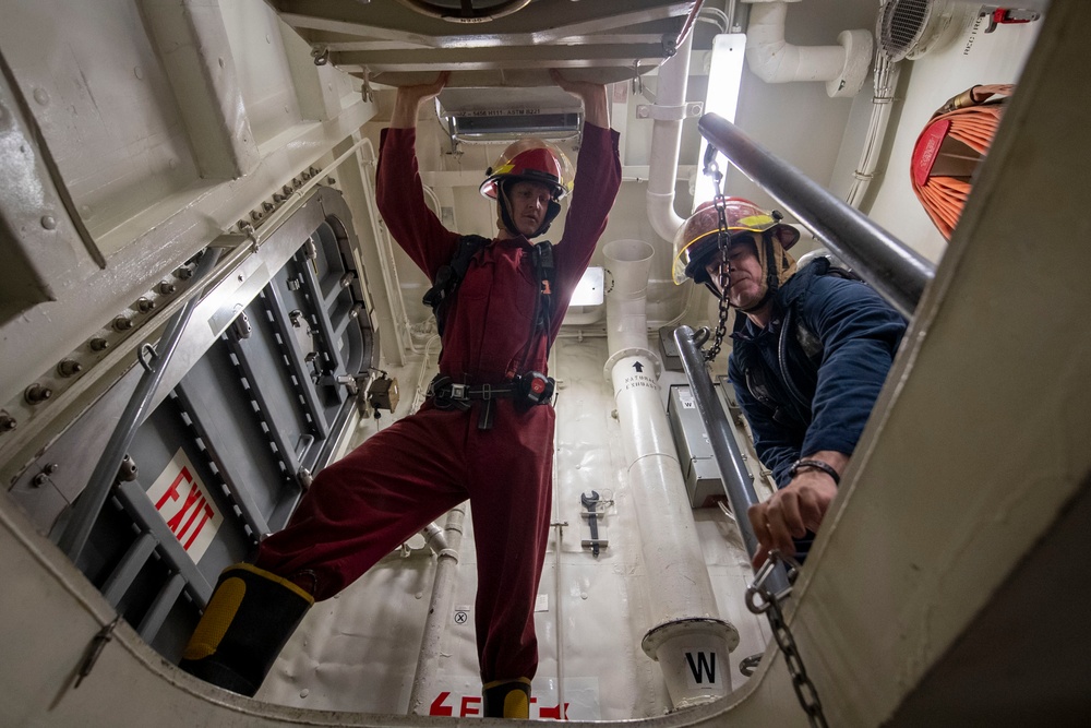 USS Sterett conducts operations in the Indian Ocean as part of the Carl Vinson Carrier Strike Group