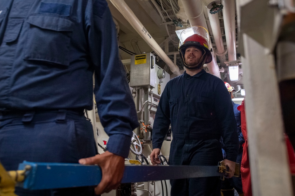 USS Sterett conducts operations in the Indian Ocean as part of the Carl Vinson Carrier Strike Group