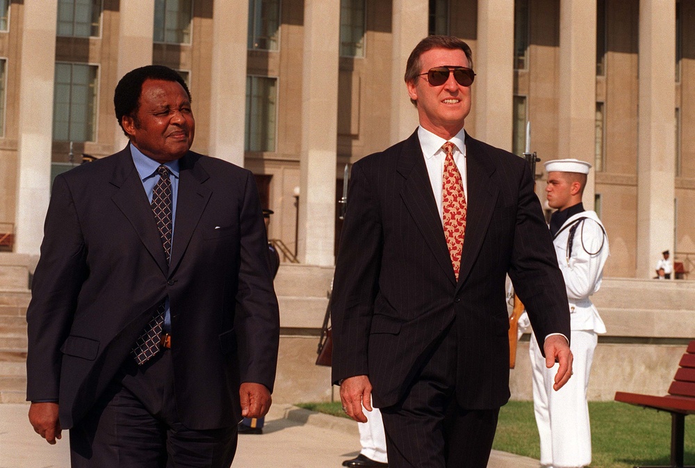 Secretary Cohen escorts visiting South African Defense Minister Joe Modise.