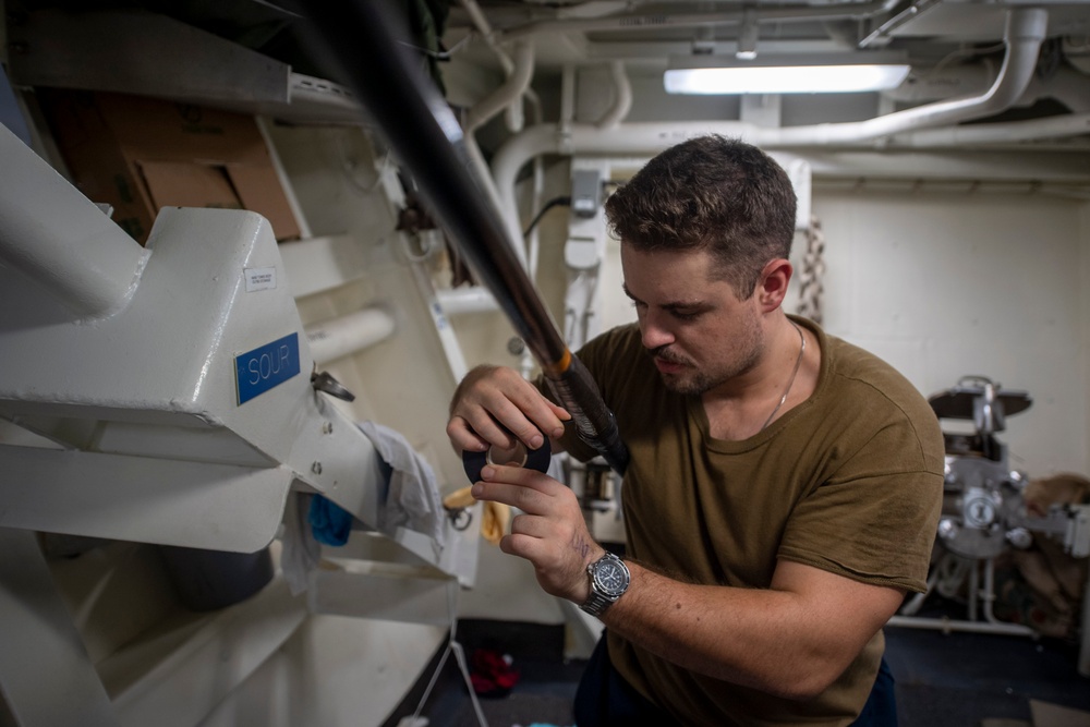 USS Sterett conducts operations in the Indian Ocean as part of the Carl Vinson Carrier Strike Group