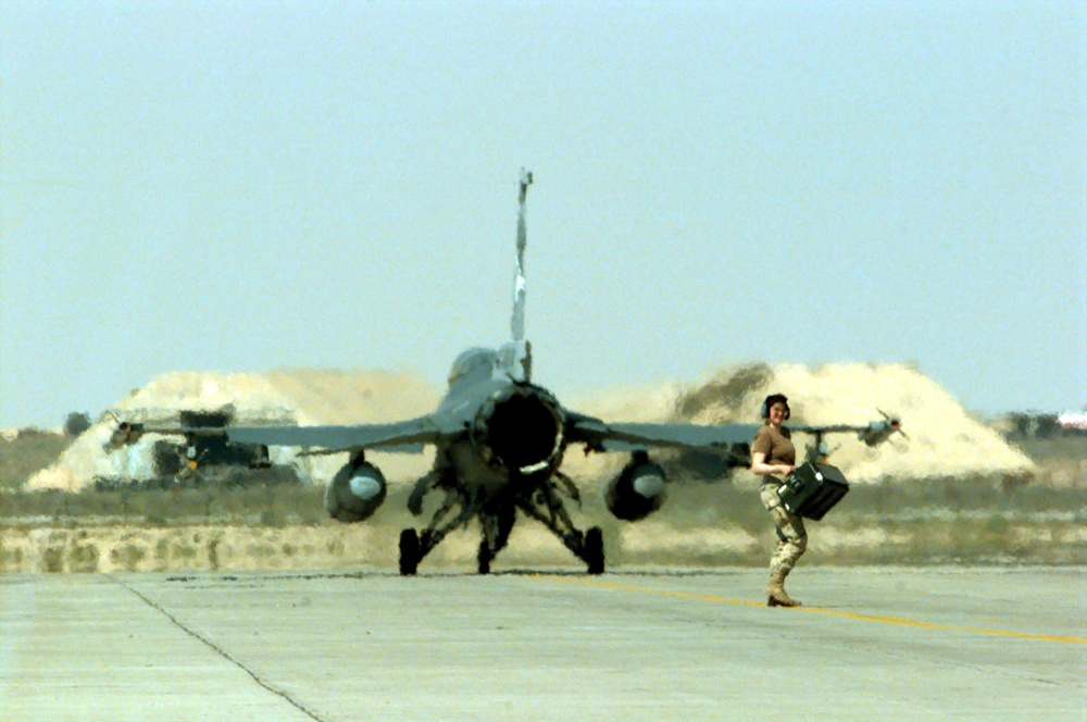 F-16 Fighting Falcon taxis out for a combat patrol mission over Southern Iraq.
