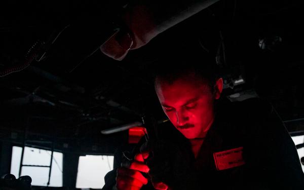 USS Sterett conducts operations in the Singapore Strait as part of the Carl Vinson Carrier Strike Group