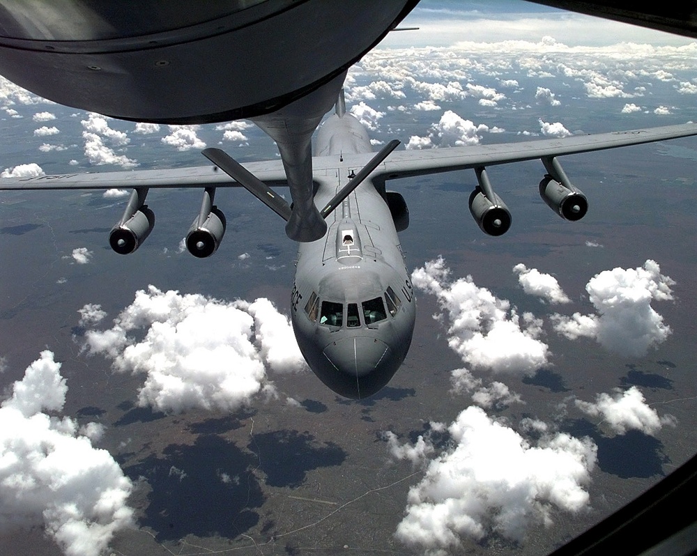 A C-141 Starlifter approaches the refueling boom of a KC-135 Stratotanker during Air Mobility Rodeo 98.