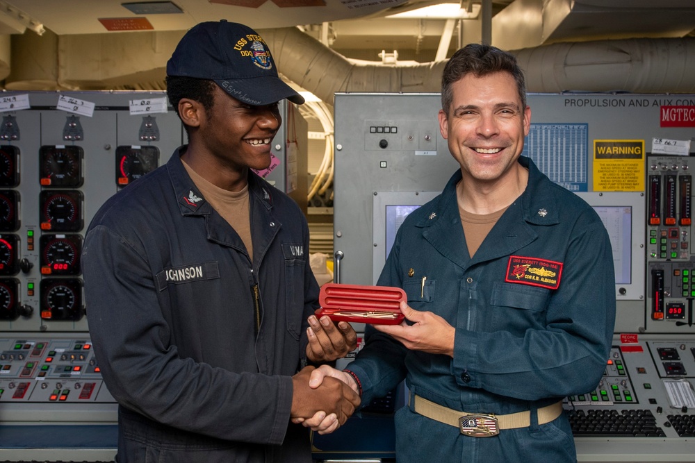 USS Sterett conducts operations in the South China Sea as part of the Carl Vinson Carrier Strike Group