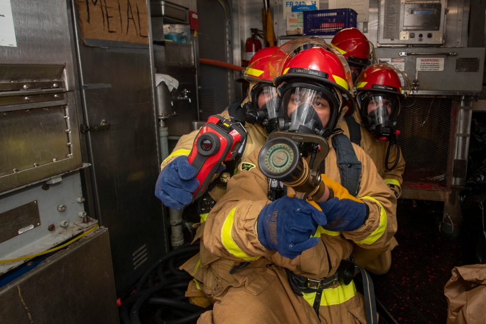 USS Sterett conducts operations in the South China Sea as part of the Carl Vinson Carrier Strike Group
