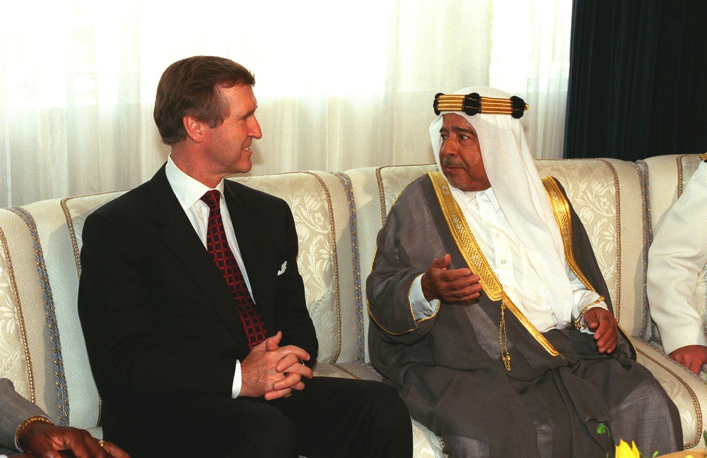 Secretary Cohen meets with Amir Shaikh Isa bin Sulman Al-Khalifa in Bahrain.