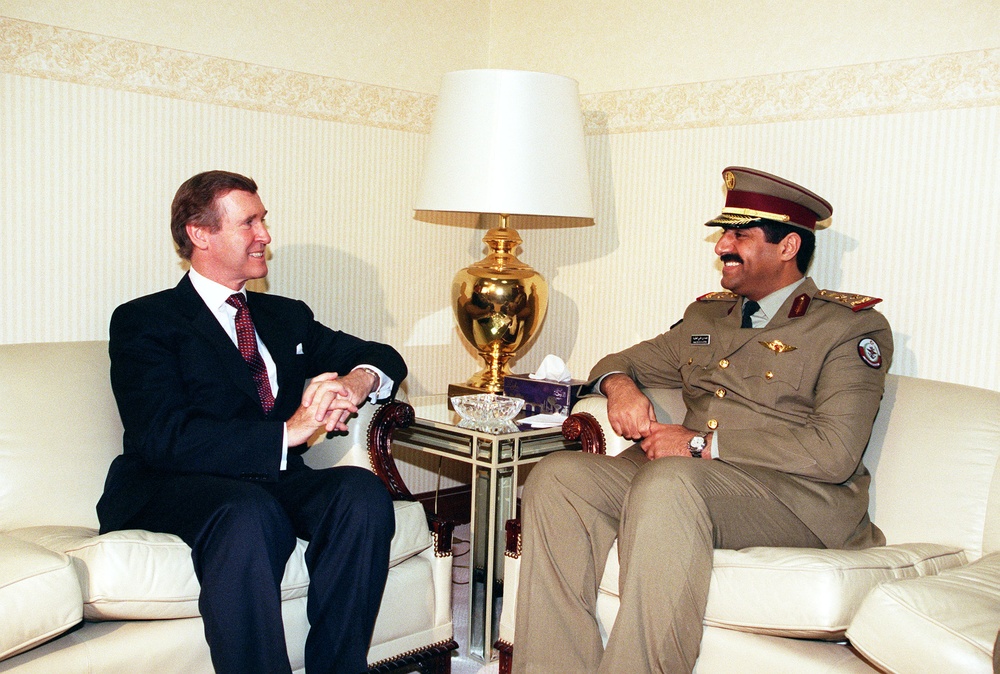 Secretary Cohen meets with Army Chief of Staff General Hamad Bin Ali Al-Attiyah in Qatar.
