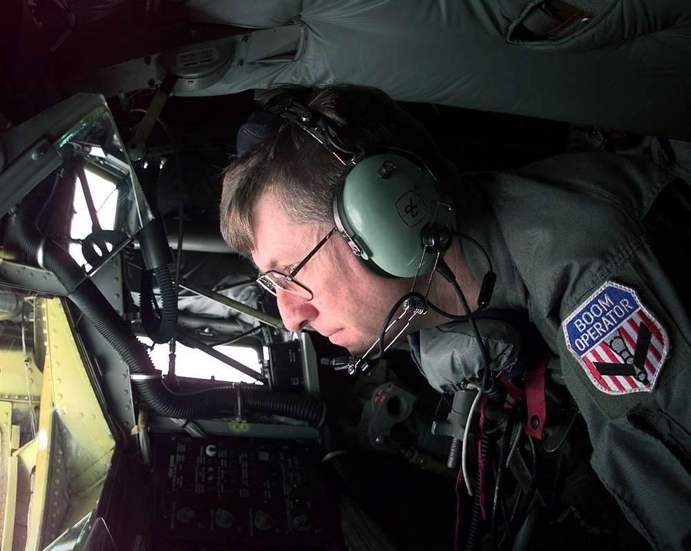 DVIDS - Images - Staff Sgt. Patrick R. Kerber scans the skies over ...