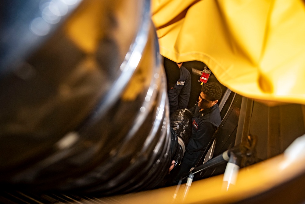 USS Sterett conducts operations in the Philippine Sea as part of the Carl Vinson Carrier Strike Group