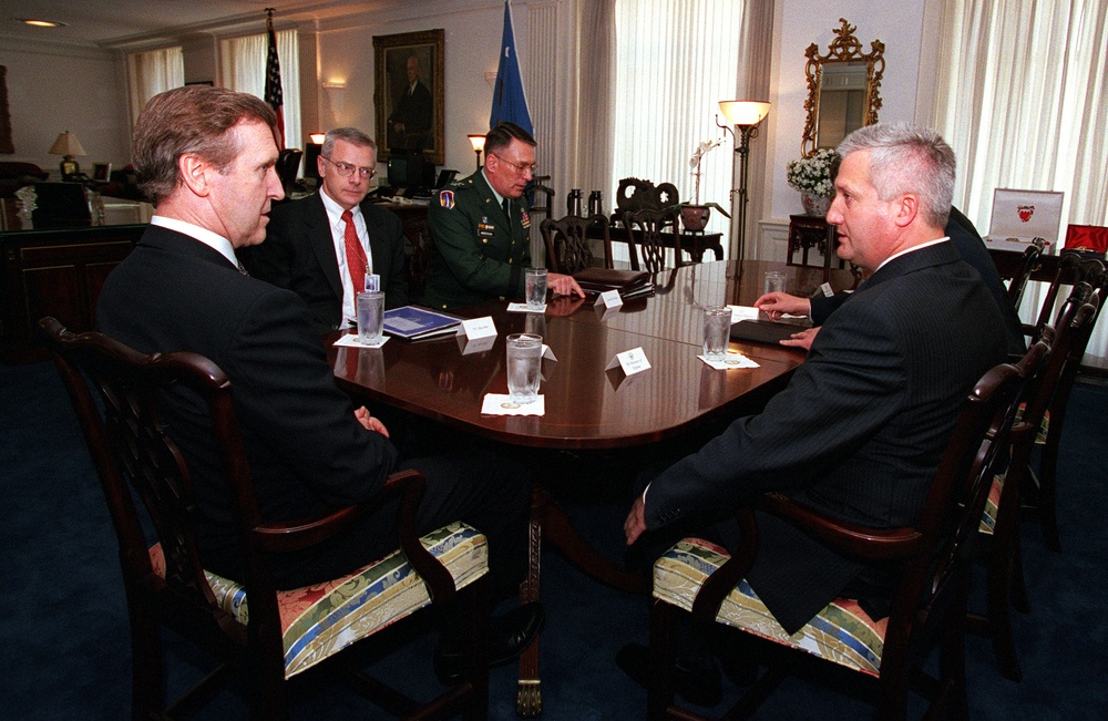 Secretary Cohen meets with Minister of National Defense Pavao Miljavac in the Pentagon.