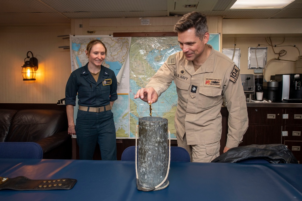 USS Sterett conducts operations in the Philippine Sea as part of the Carl Vinson Carrier Strike Group