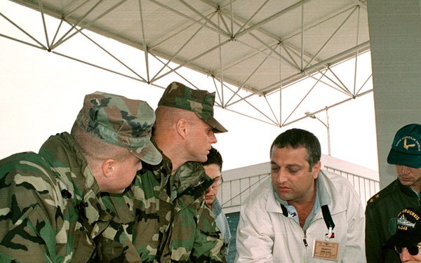 U.S. Marine Corps liaison officers and Turkish military officers plan the movement of relief supplies.