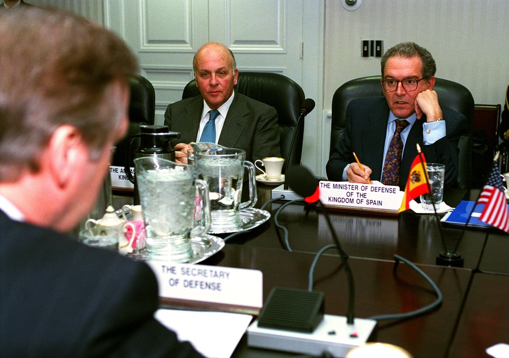 Spanish Minister of Defense Serra and Ambassador Oyarzabal meet with Secretary Cohen at the Pentagon.
