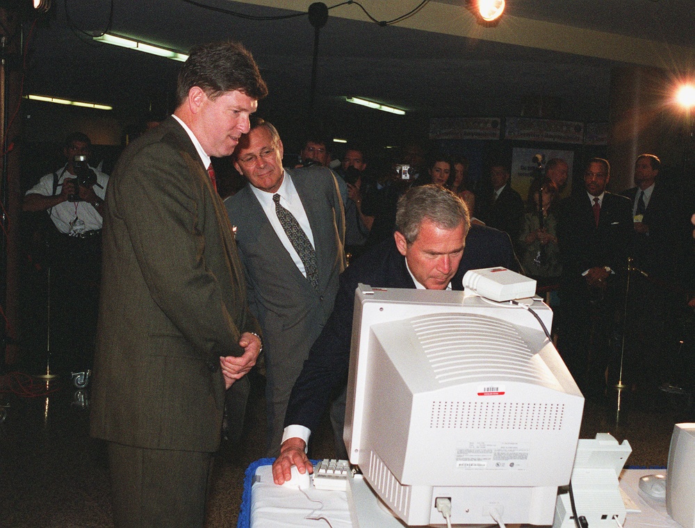 President Bush uses computer technology to send a message for the deaf and hard of hearing.