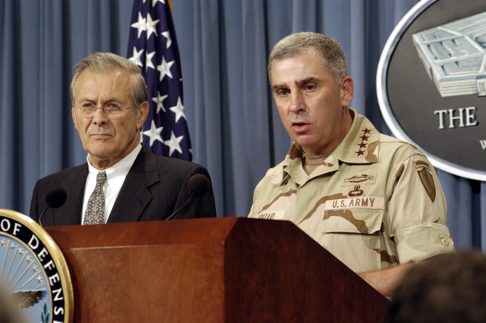 Gen. Abizaid and Secretary Rumsfeld provide reporters with an operational update on the current situation in Iraq.