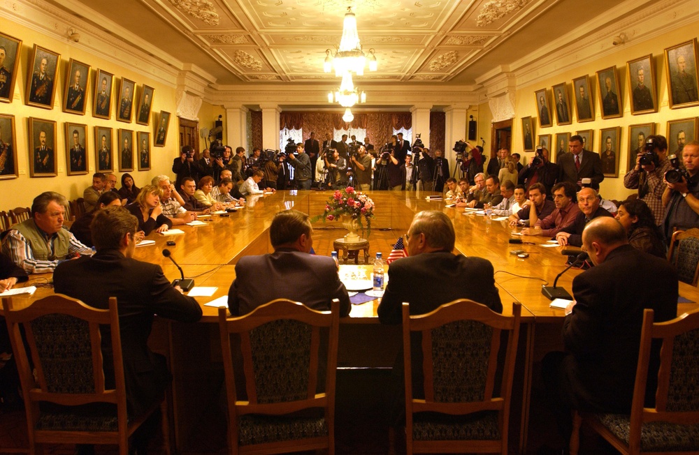 Secretary Rumsfeld and Russian Minister of Defense Sergey Ivanov brief reporters.