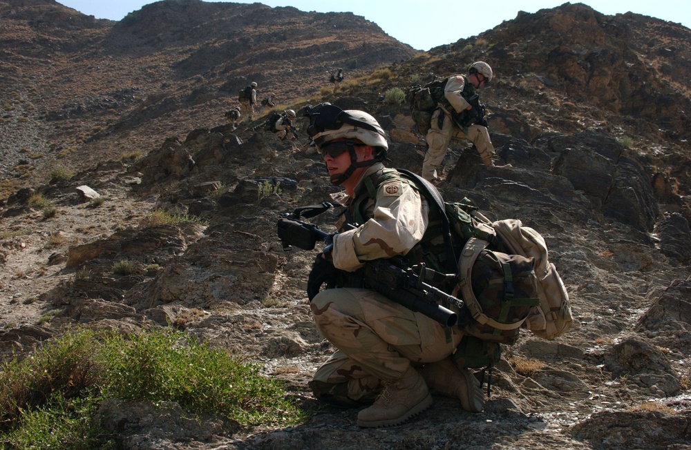 DVIDS - Images - A U.S. Army soldier brings up the rear while on a ...