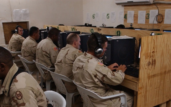 U.S. Army soldiers e-mail their families.