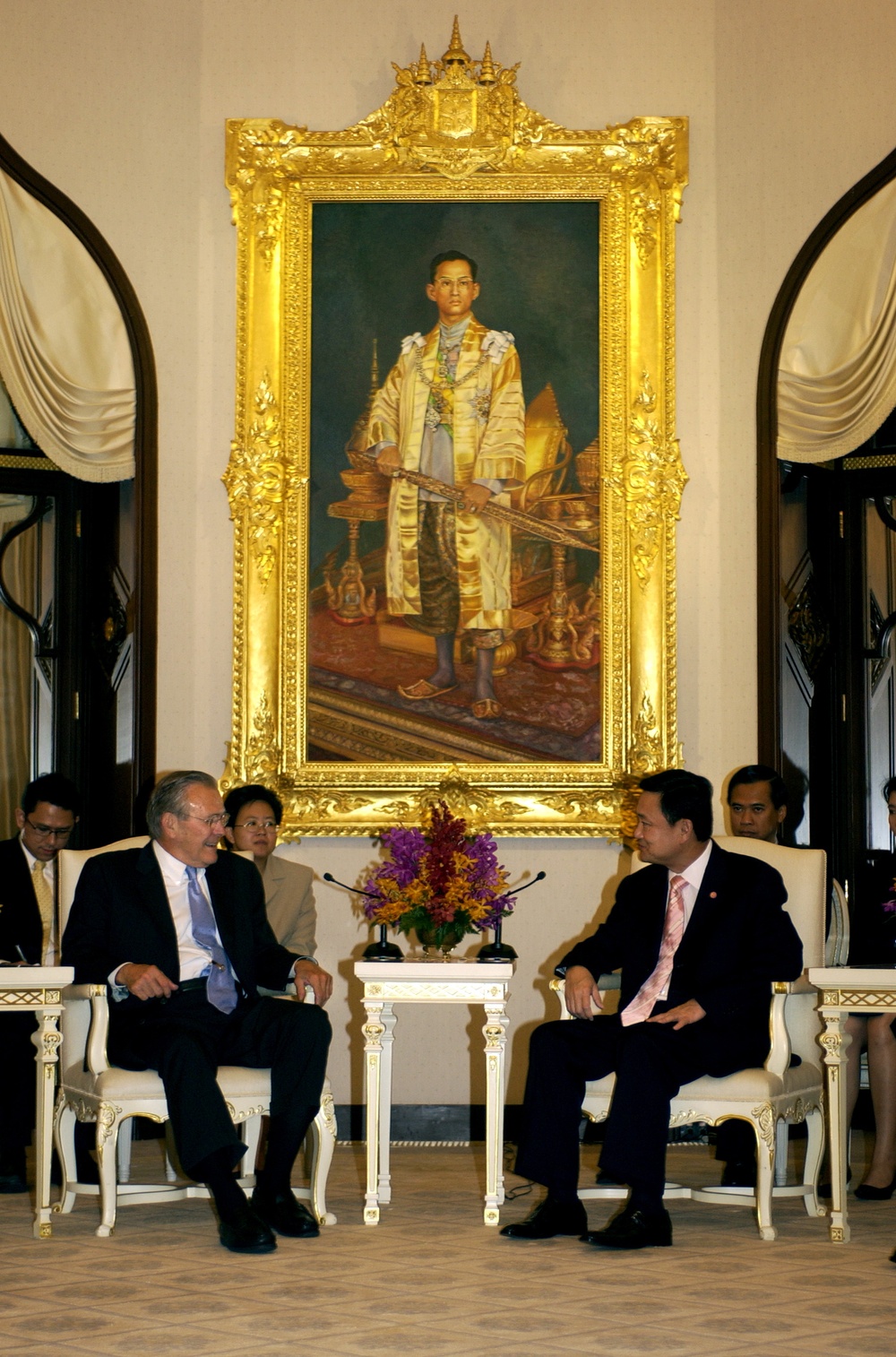 Secretary Rumsfeld meets with Thailand's Prime Minister Thaksin Chinnawat.