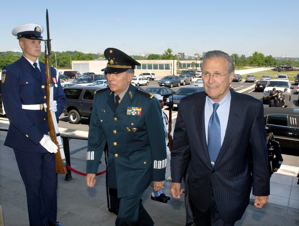 Secretary Rumsfeld escorts Mexican Minister of Defense Gen. Gerardo Ricardo Vega into the Pentagon.