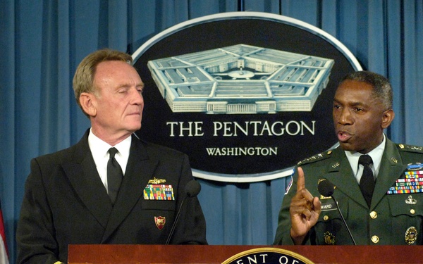 Adm. Henry Ulrich and Lt. Gen. William E. Ward brief reporters.