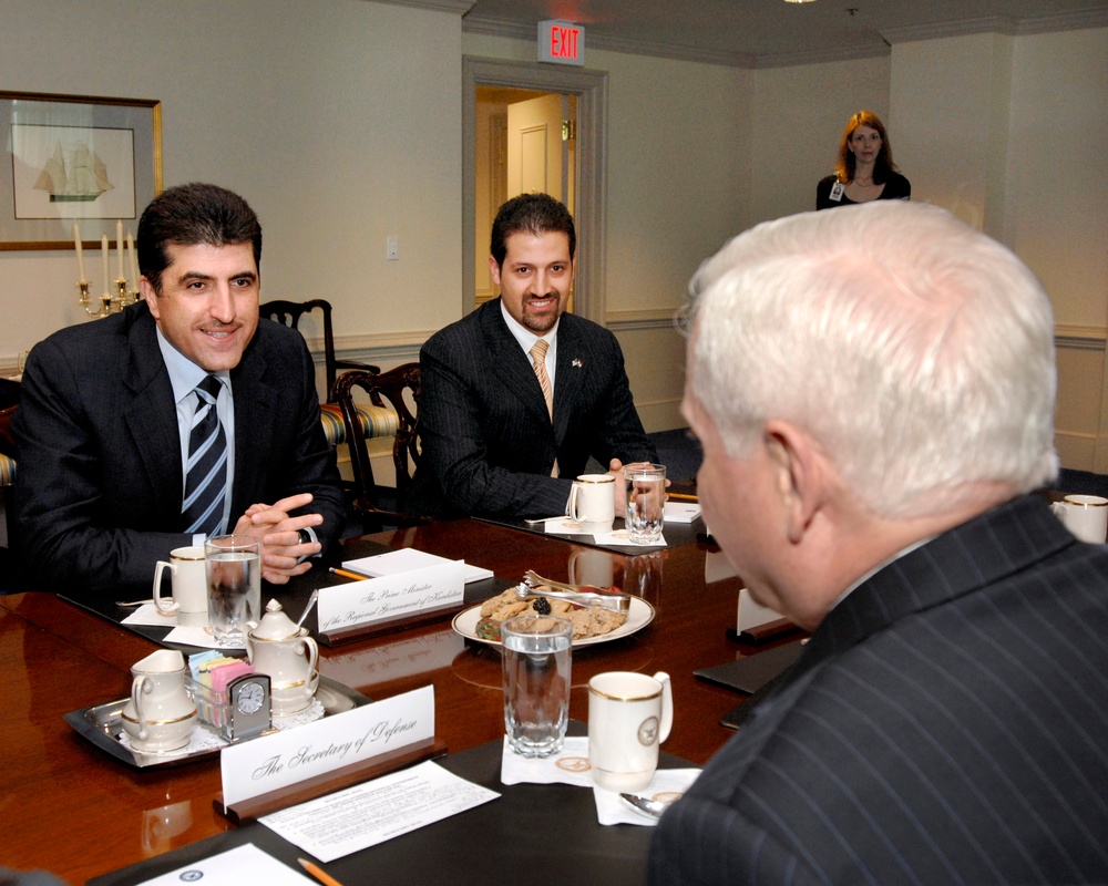 Prime Minister of the Kurdish Regional Government Nechirvan Barzani meets with Secretary Gates.