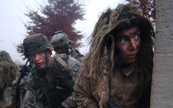 Spc. Nicholas Ranstad leads a fire team.