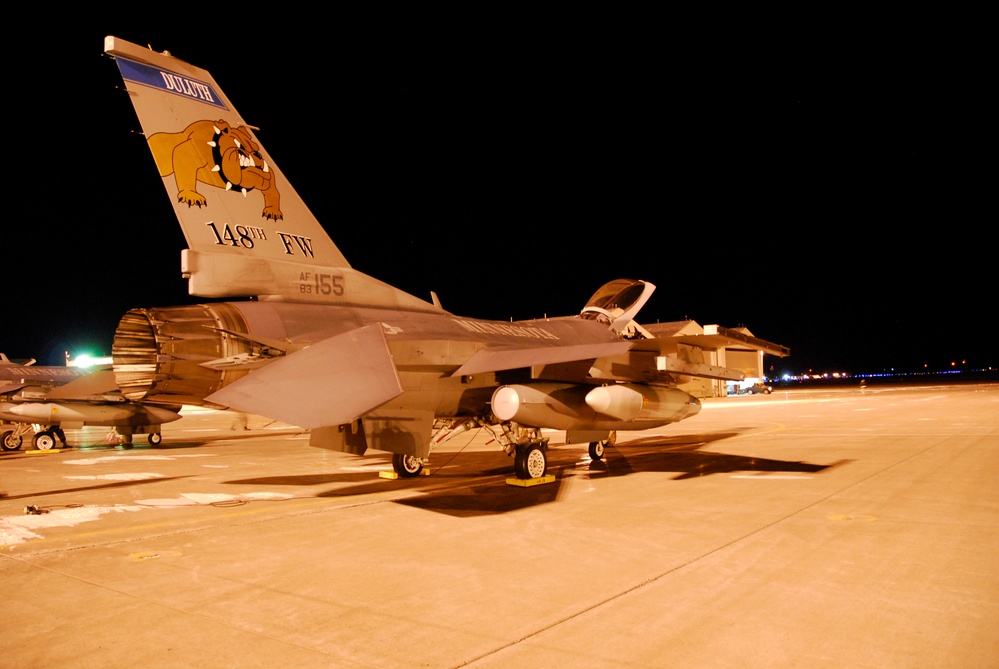 An F-16 Fighting Falcon aircraft prepares to launch.