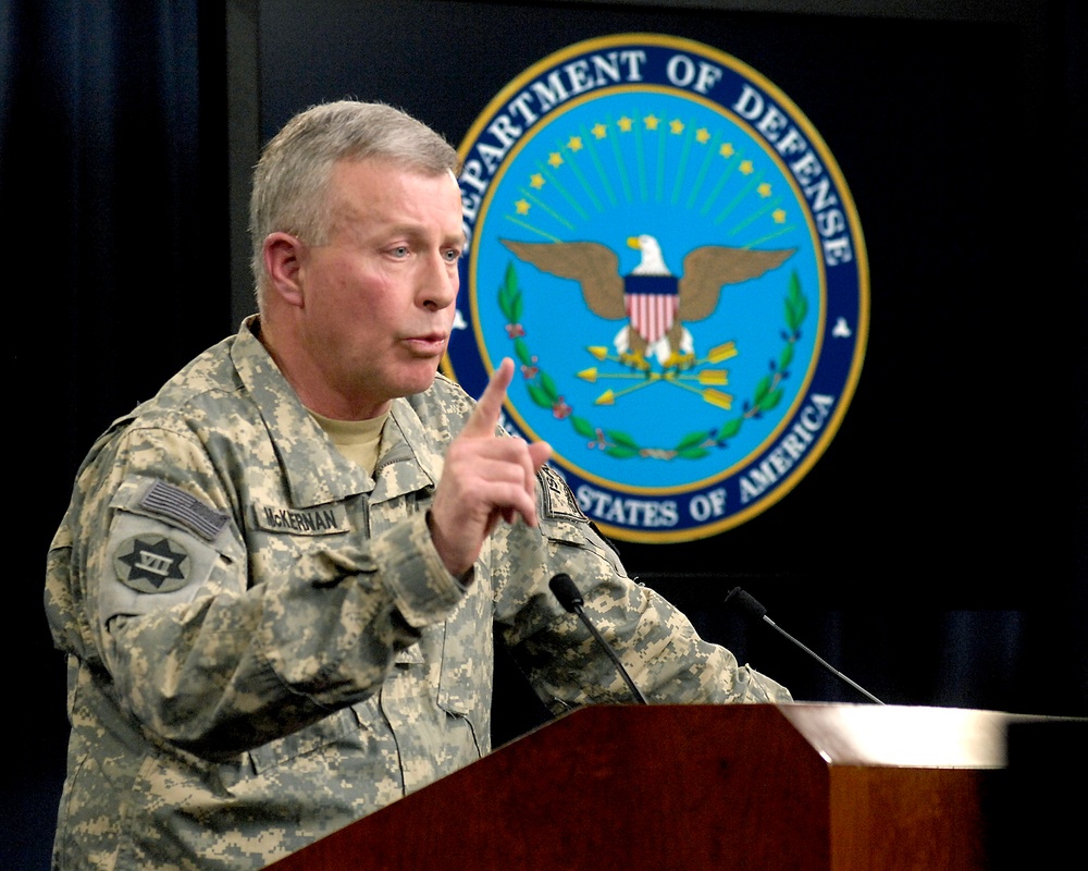 Gen. David McKiernan conducts a press briefing.