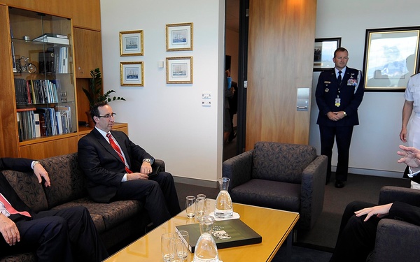 Deputy Secretary William J. Lynn III and Deputy Assistant Secretary of Defense Robert Scher meet with Australian Secretary of Defense Watt.