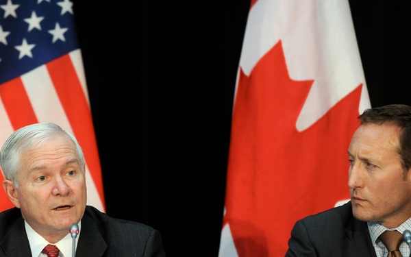 Secretary Gates and Canadian Defense Minister Peter MacKay conduct a joint press conference.