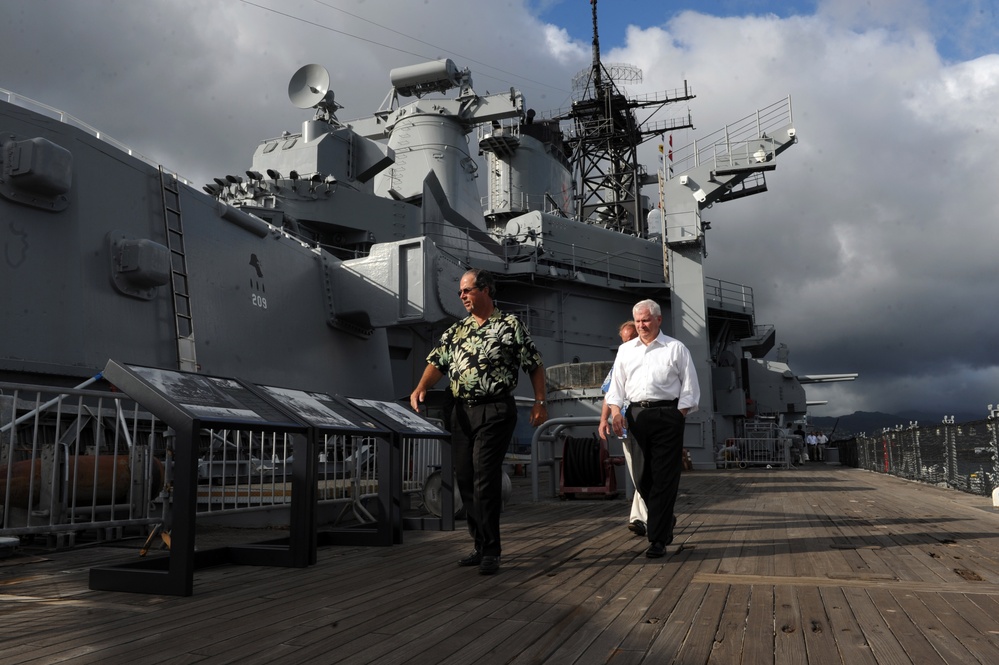 Secretary Gates tours the USS Missouri Memorial.