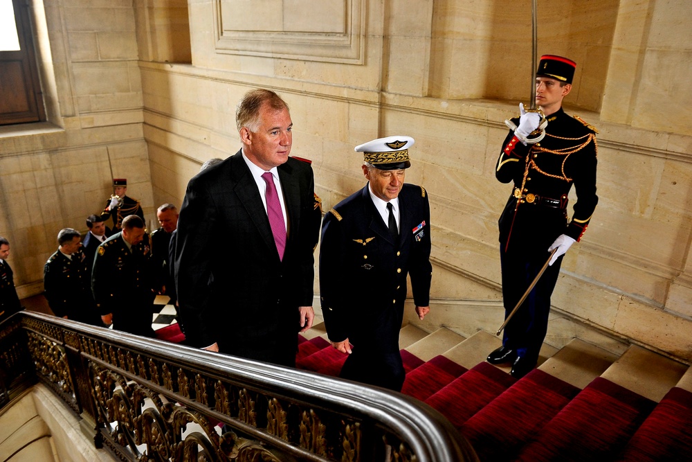 French Air Force Maj. Gen. Gratien Maire escorts Deputy Secretary Lynn at the Ecole Militaire.