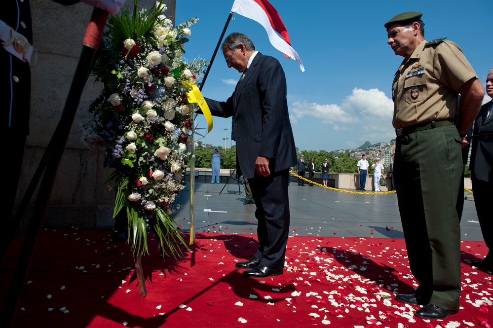 Secretary Panetta lays a wreath at Brazil's World War II Memorial