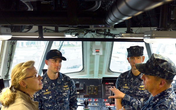 Fox Tours USS Freedom's Bridge in San Diego