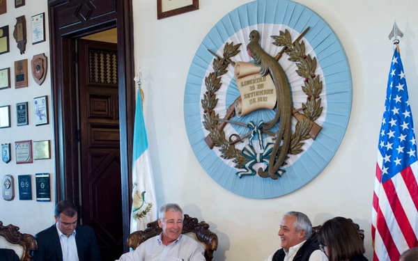 Hagel Meets With Guatemalan President in Guatemala City