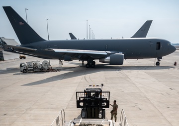 U.S. Air Force, Royal Australian Air Force airmen load KC-46 during Talisman Sabre 2025