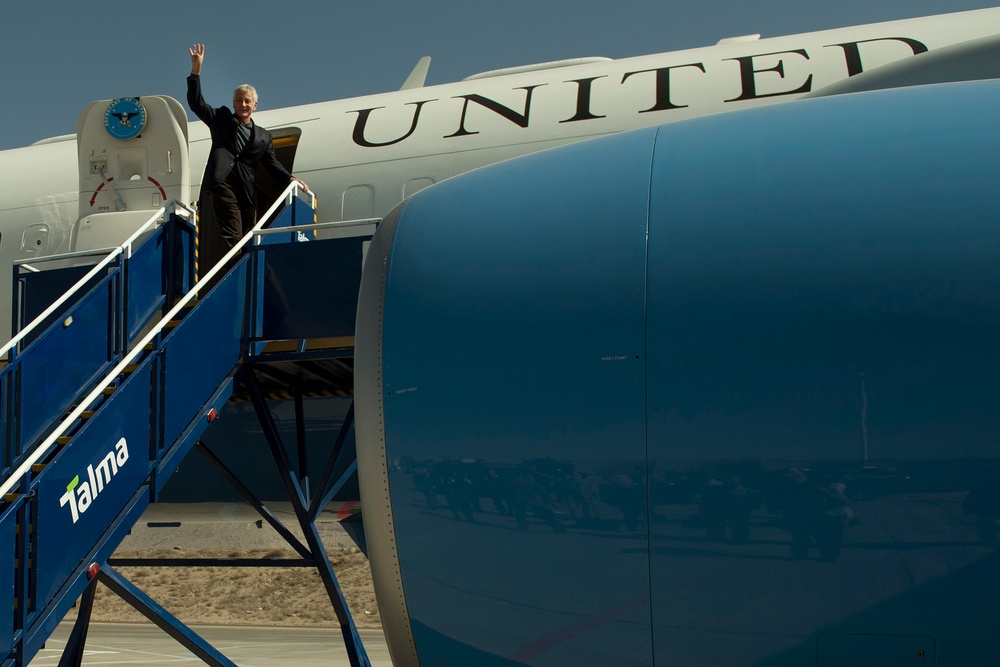 Hagel Leaves Peru