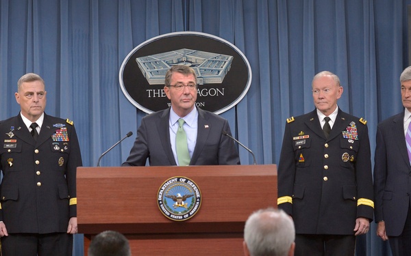 Carter Announces New Navy, Army Leaders