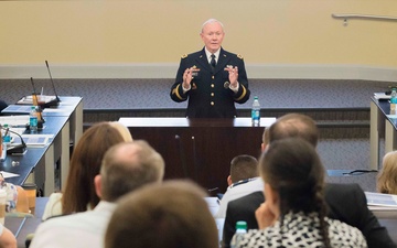 Dempsey Speaks at Air Force Senior Leader Orientation Course
