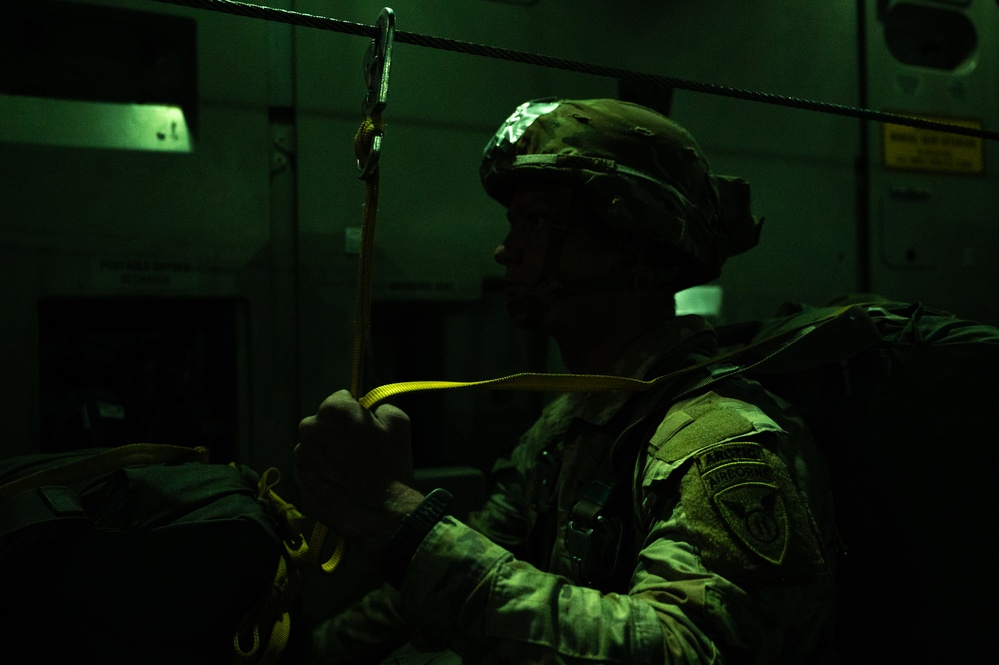 C-17 transports Allied force for static line jumps