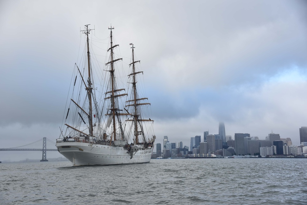 USCGC Eagle sails into San Francisco