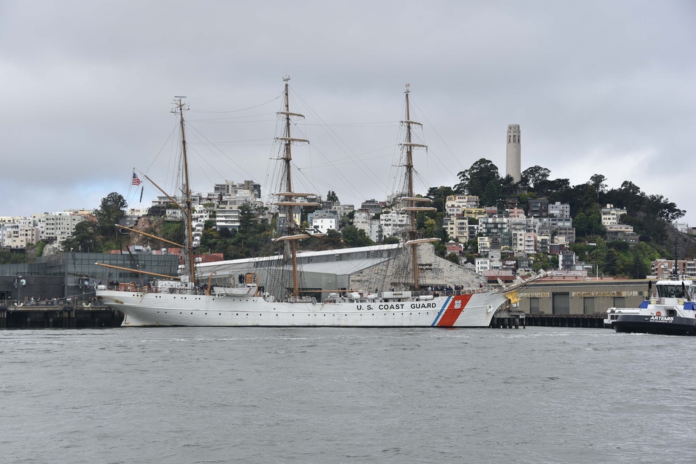 USCGC Eagle sails into San Francisco