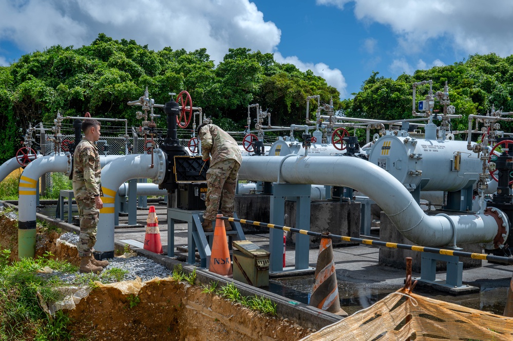 18th LRS; fueling the mission