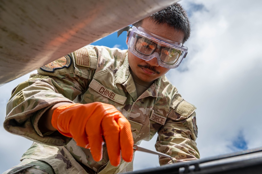 18th LRS; fueling the mission