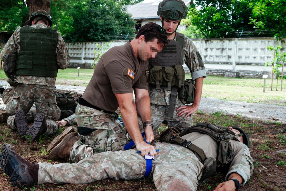 10th Special Forces Group enhance medical capabilities during a TCCC training with the Lithuanian National Guard