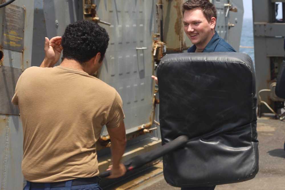 USS FORREST SHERMAN (DDG 98) DAILY OPERATIONS